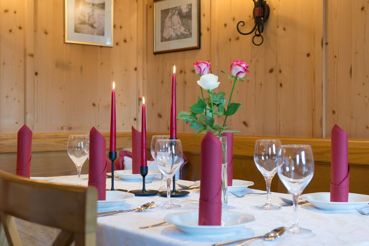Gasthof-Pension Brauner Hirsch In Alfeld - Mittelfranken Екстер'єр фото