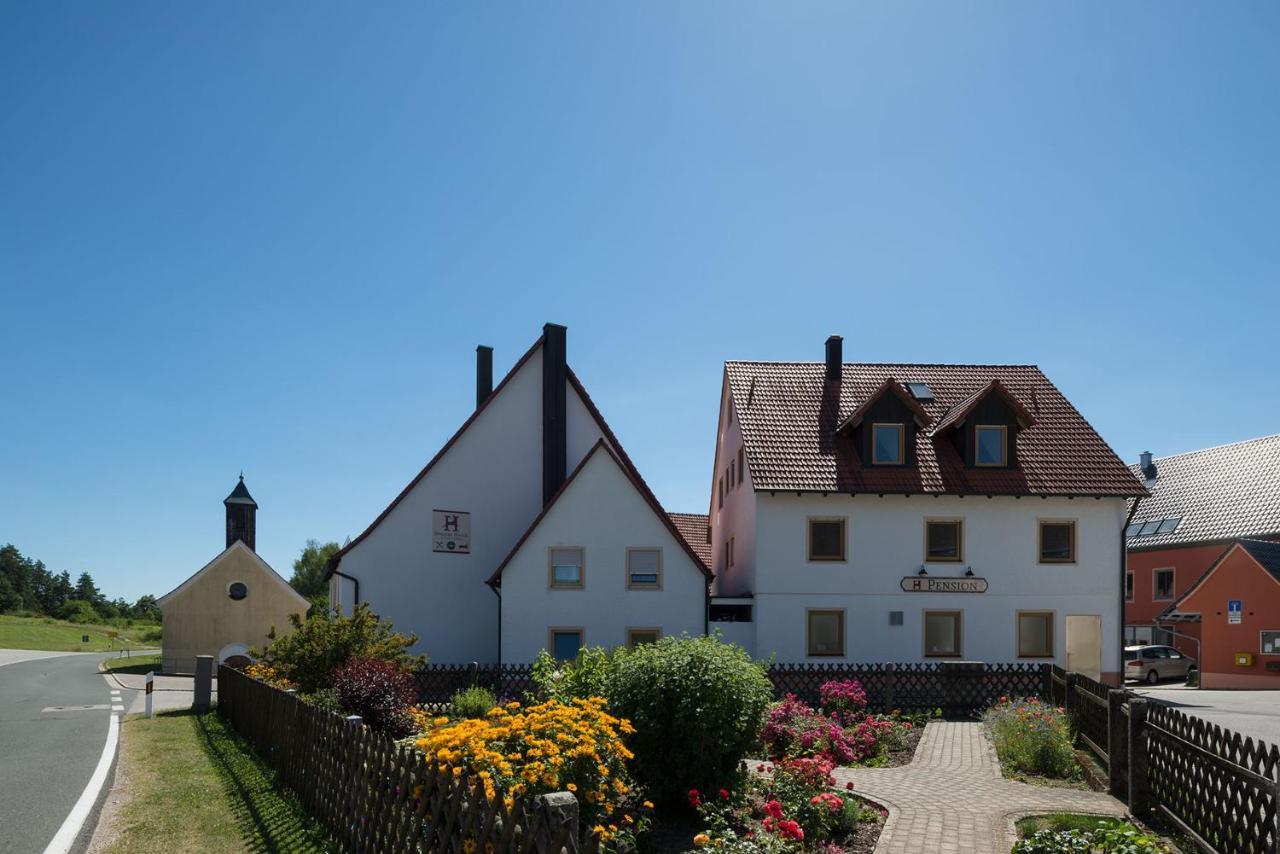 Gasthof-Pension Brauner Hirsch In Alfeld - Mittelfranken Екстер'єр фото