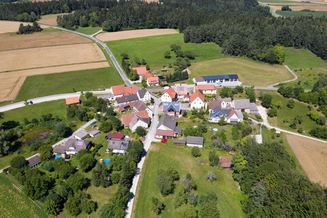 Gasthof-Pension Brauner Hirsch In Alfeld - Mittelfranken Екстер'єр фото